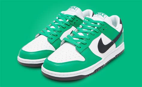 boston Celtics dunk low